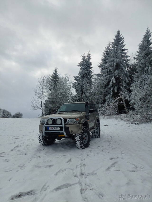 Nissan patrol y61