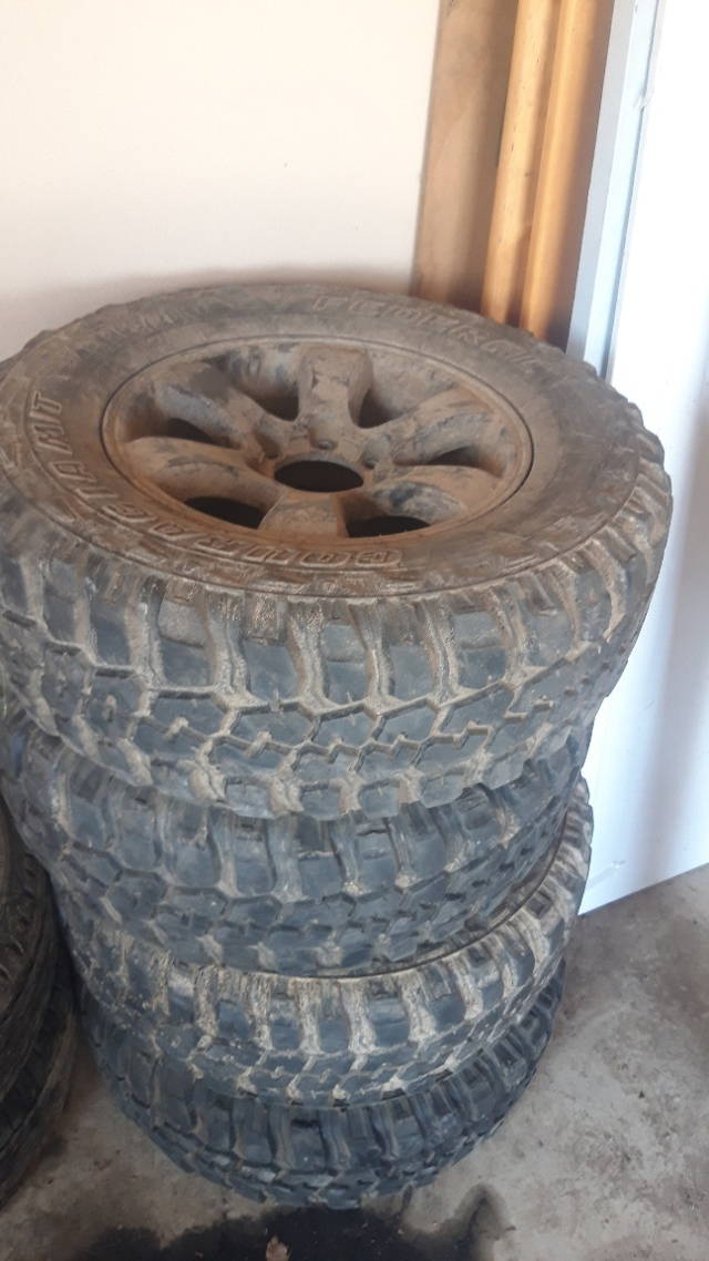 265/70R17 elektrony+pneumatiky
