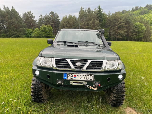 Nissan Patrol Y61 2.8 TD