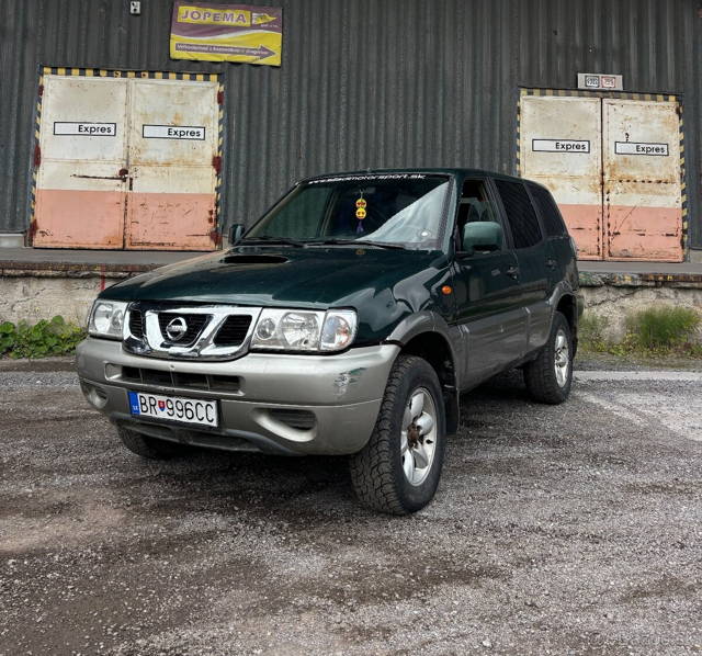 Nissan Terrano 2.7 TDi 92kw 4x4