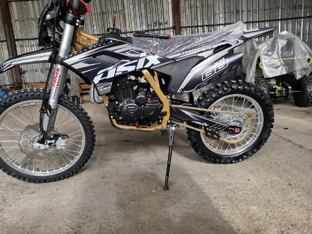 Xmotos 300
