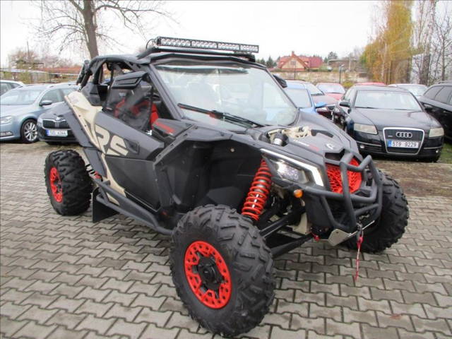 Can-Am 0,9 MAVERICK XRS TURBO RR-DPH