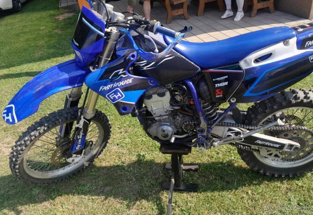 Yamaha WRF 400