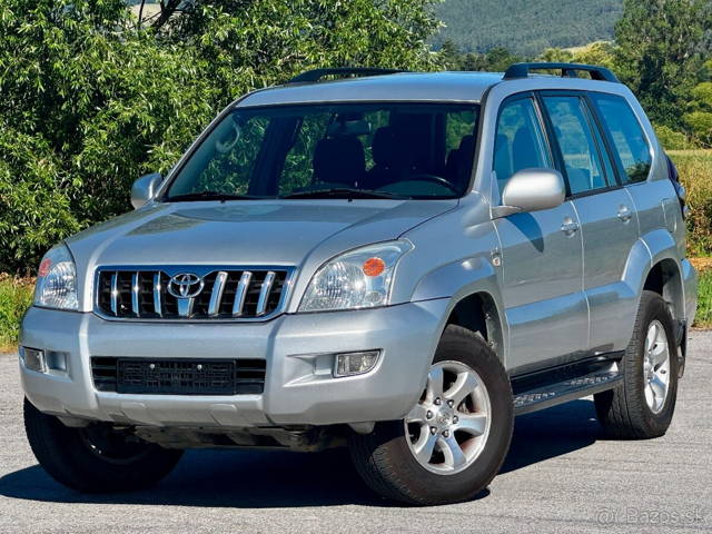 Toyota Land cruiser 120 3,0 D-4D 122KW bez hrdze,Taliansko