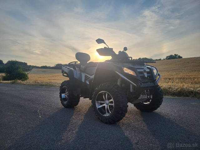 CF moto x8 DeLuxe verzia