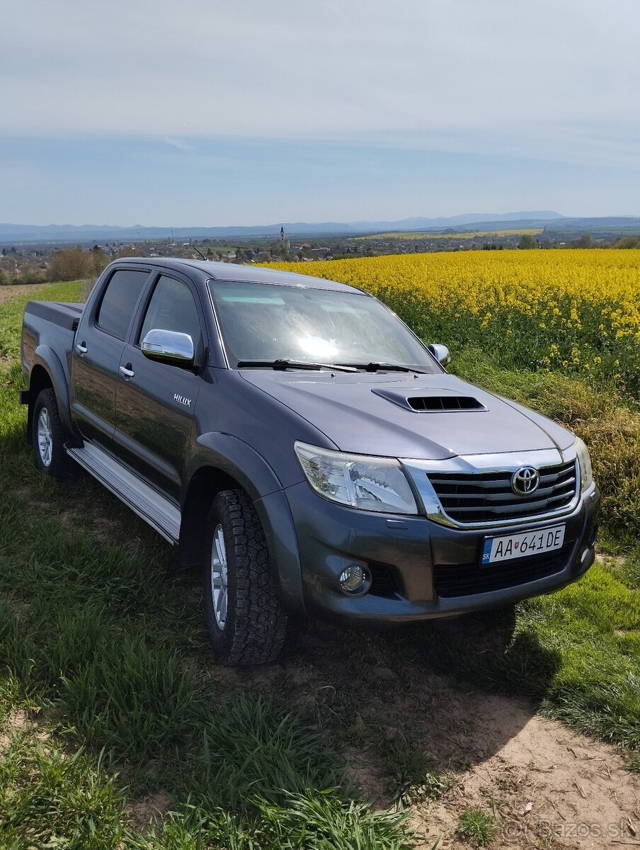 Toyota Hilux 3.0D4D automat