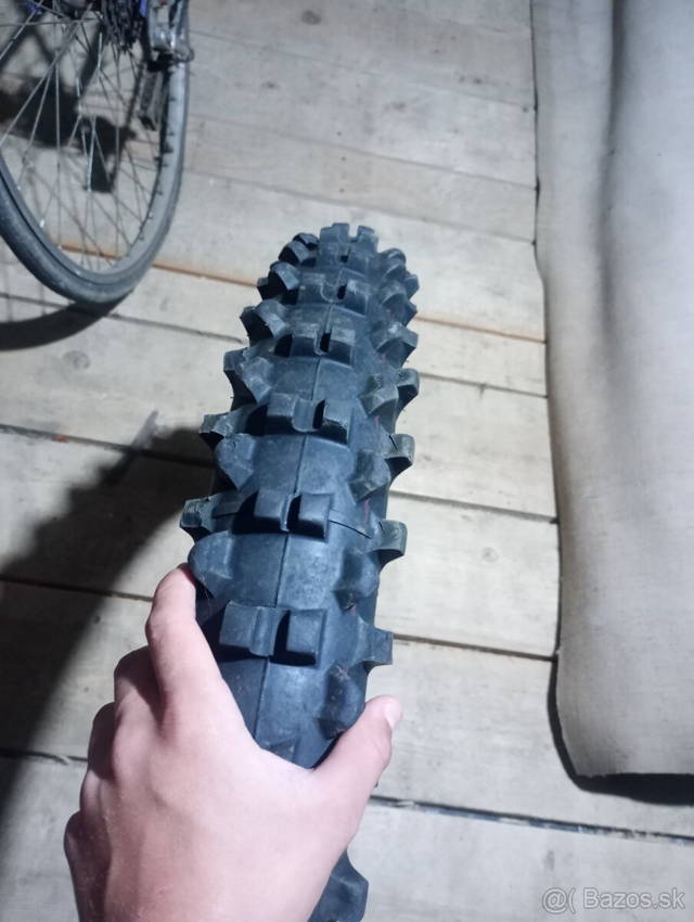 Motokrosové pneu bazos.cz