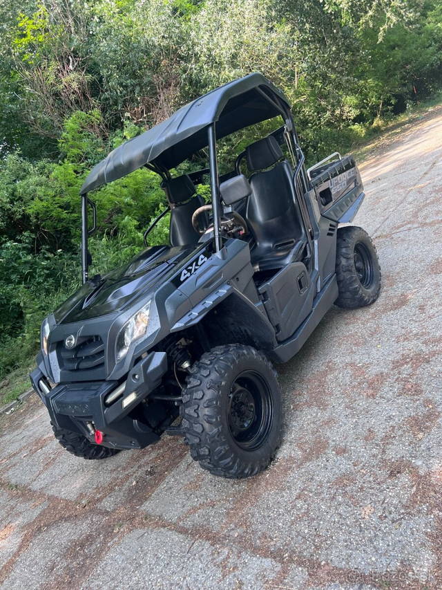 CfMoto Uforce 550 Buggy