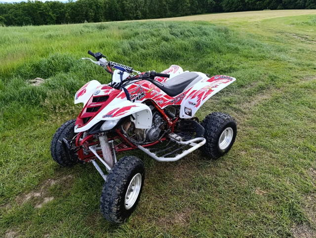 Yamaha Raptor 660