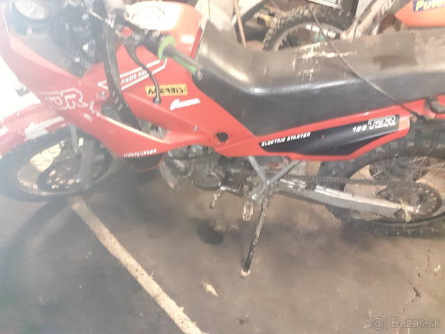 YAMAHA 125