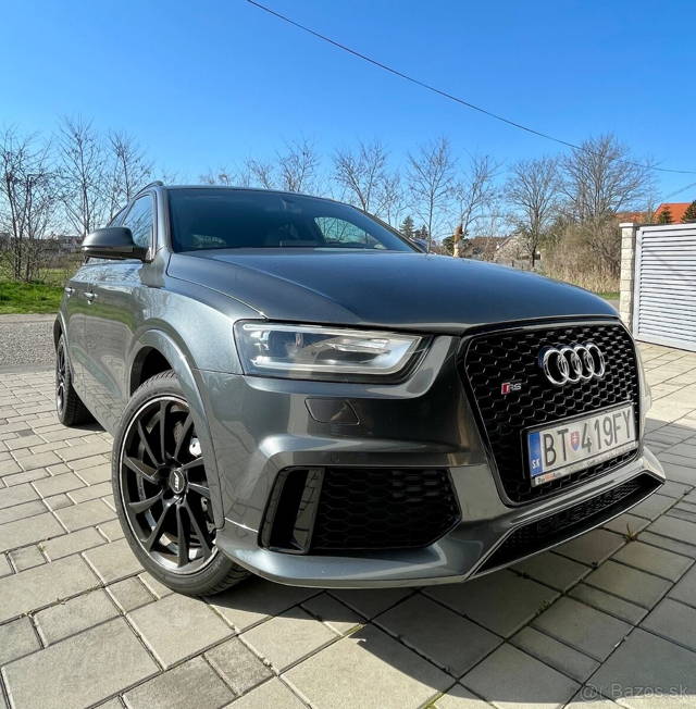 AUDI RSQ3