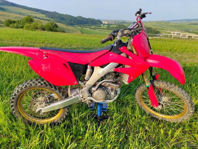 Hodna CRF 250 R 2008 (karburátor)