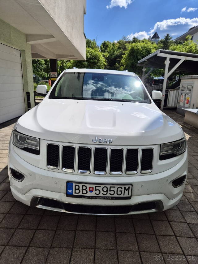 Predám Jeep Grand Cherokee Overland v perfektnom stave