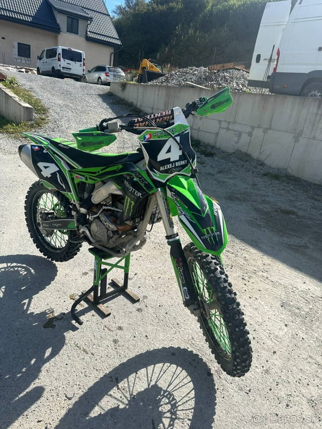 Ponukam na predaj Kawasaki kxf 250 2017