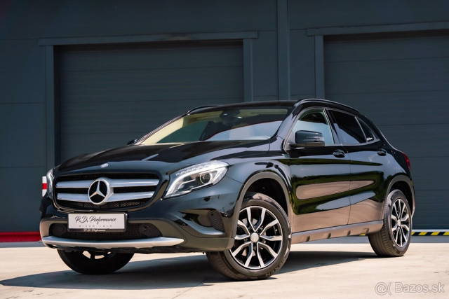 Mercedes-Benz GLA 200d 4Matic / Off-Road Paket