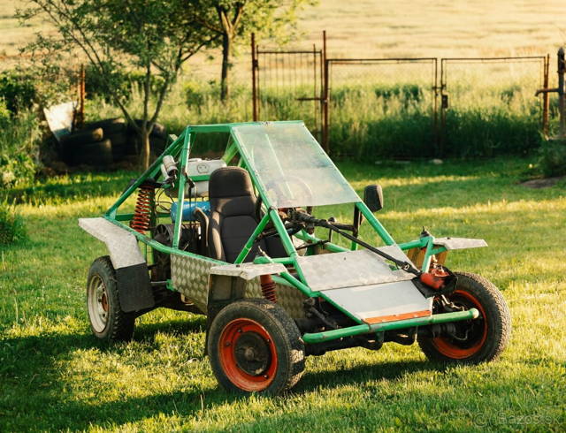 Predám buginu 600 cm3