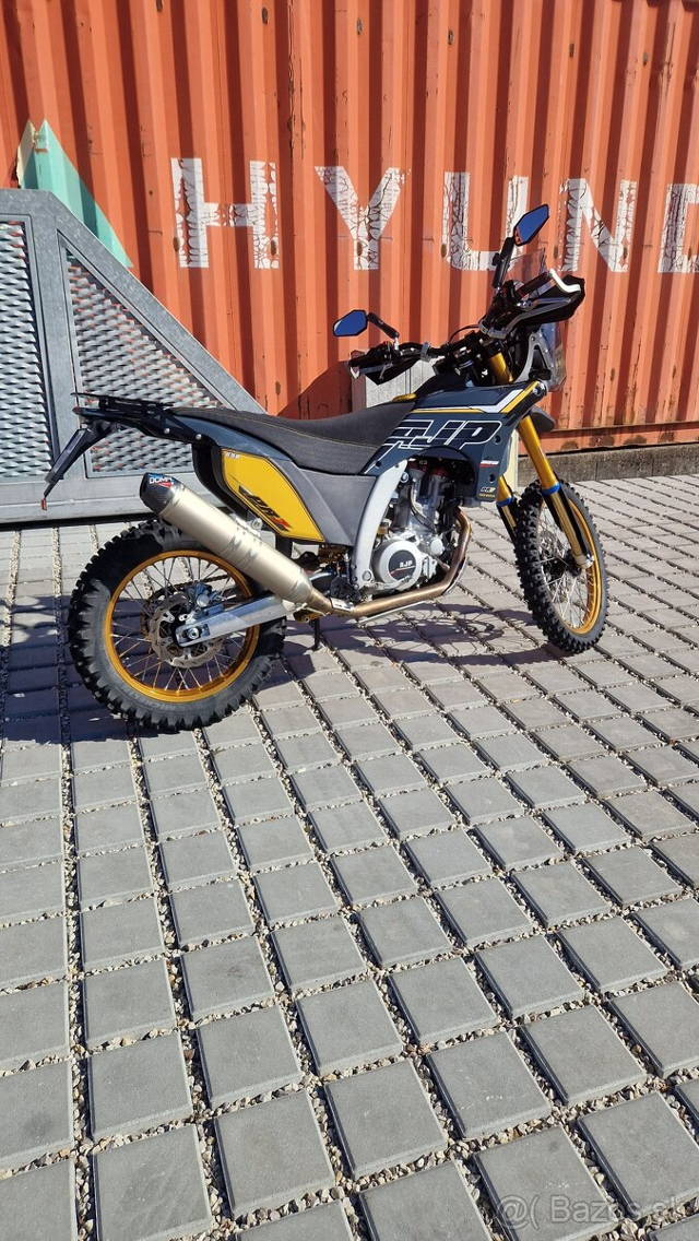 AJP PR7 Gold edition