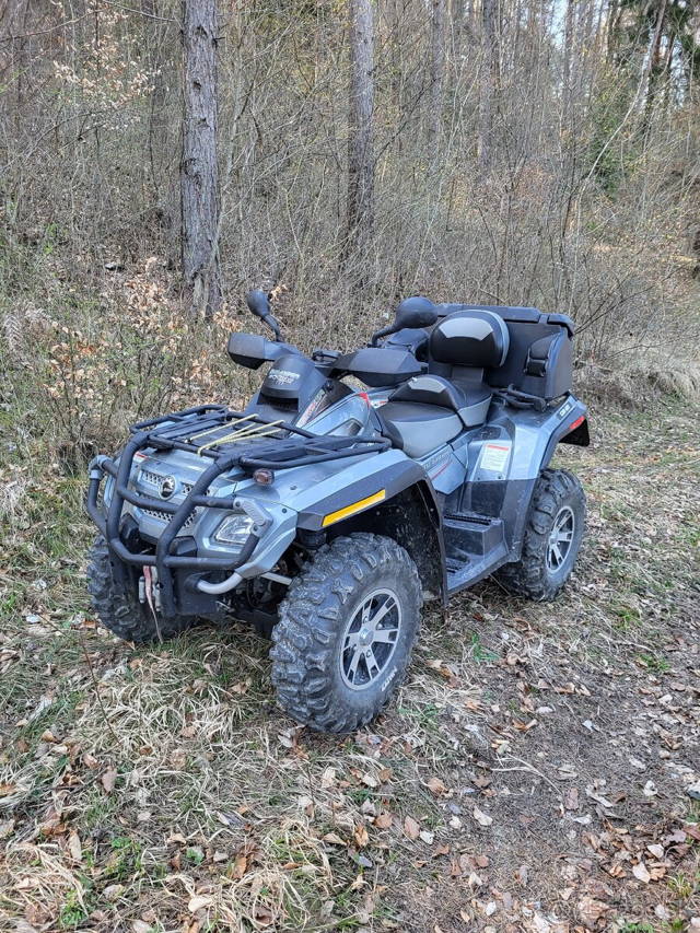 Can-am 800max