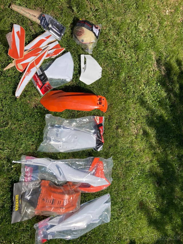 Sada plastov KTM