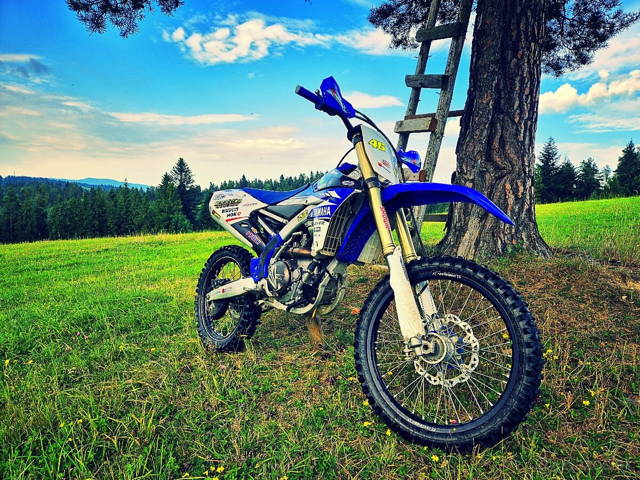 YAMAHA YZF 450