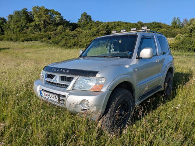 Mitsubishi Pajero 3,2 DI-D 118kw , 3d.