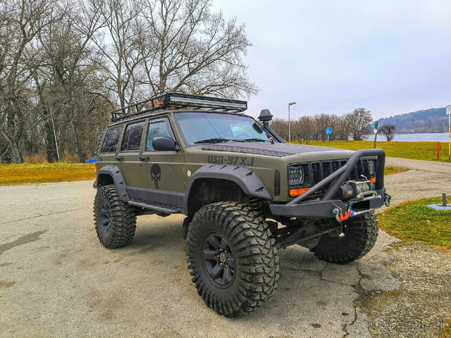 Jeep Cherokee XJ