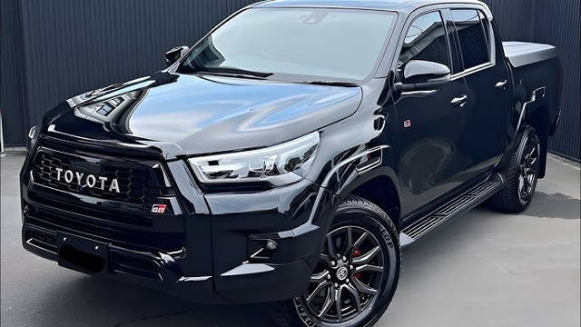 Toyota Hilux 2,8 GR SPORT