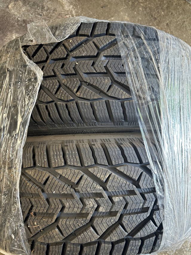 Zimné pneu 265/65r17