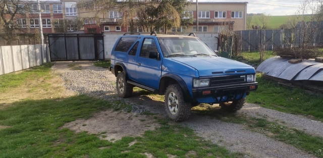 Nissan terrano