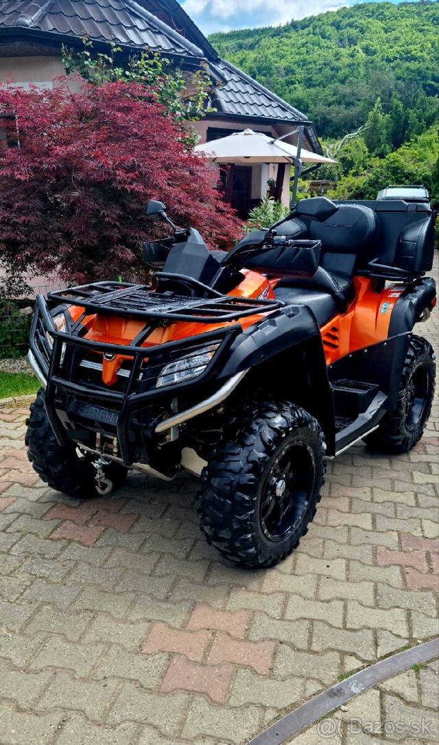 CF MOTO GLADIATOR 800 - NOVÁ STK - FULL VÝBAVA - TOP STAV