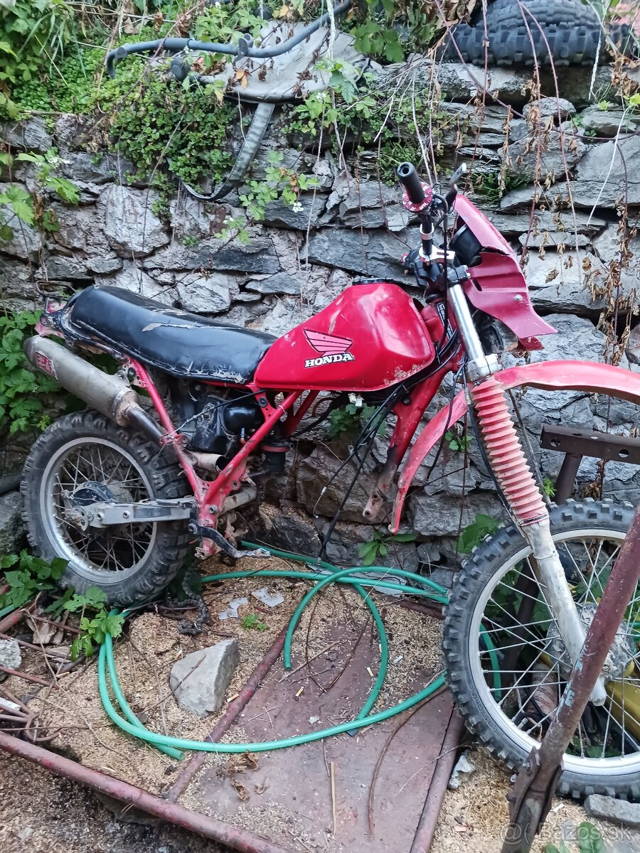 Honda xl500
