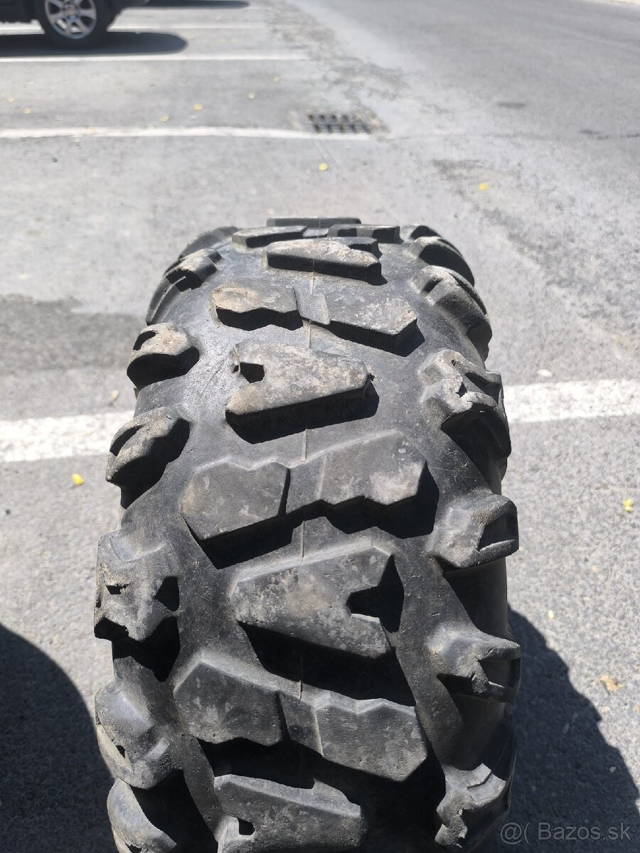 Pneumatiky na štvorkolku