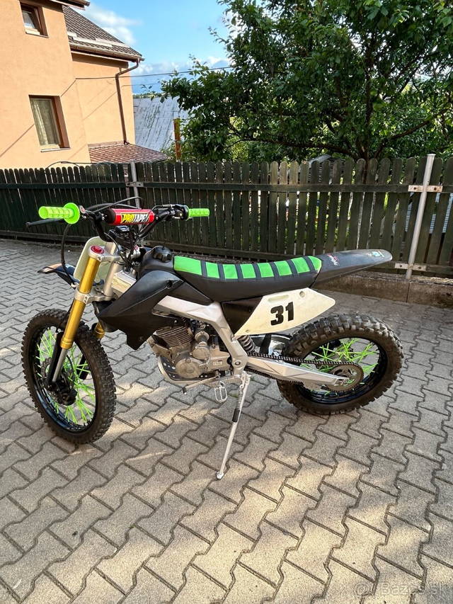dirtbike pitbike