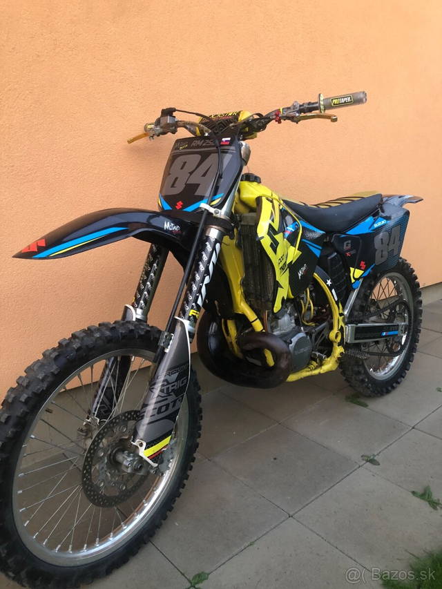 Suzuki rm250