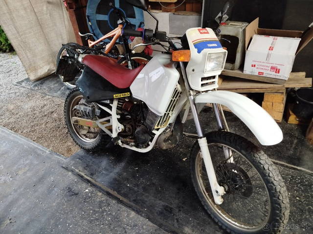 Aprília 125 tuareg
