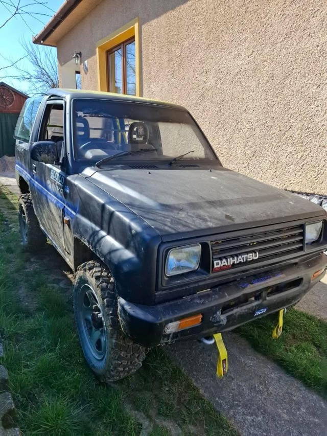 DAIHATSU FEROZA 1.6 16V
