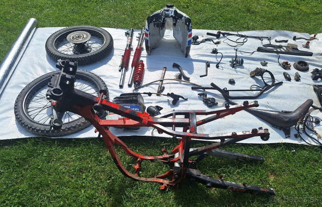 Diely aprilia tuareg 50