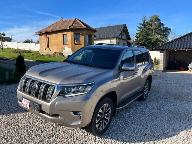 TOYOTA LAND CRUISER - 2.8l,4x4, 204k, Automat, V ZÁRUKE