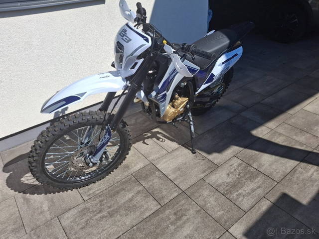 Enduro 250 4takt Asix nové