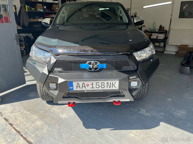 Nová toyota hilux