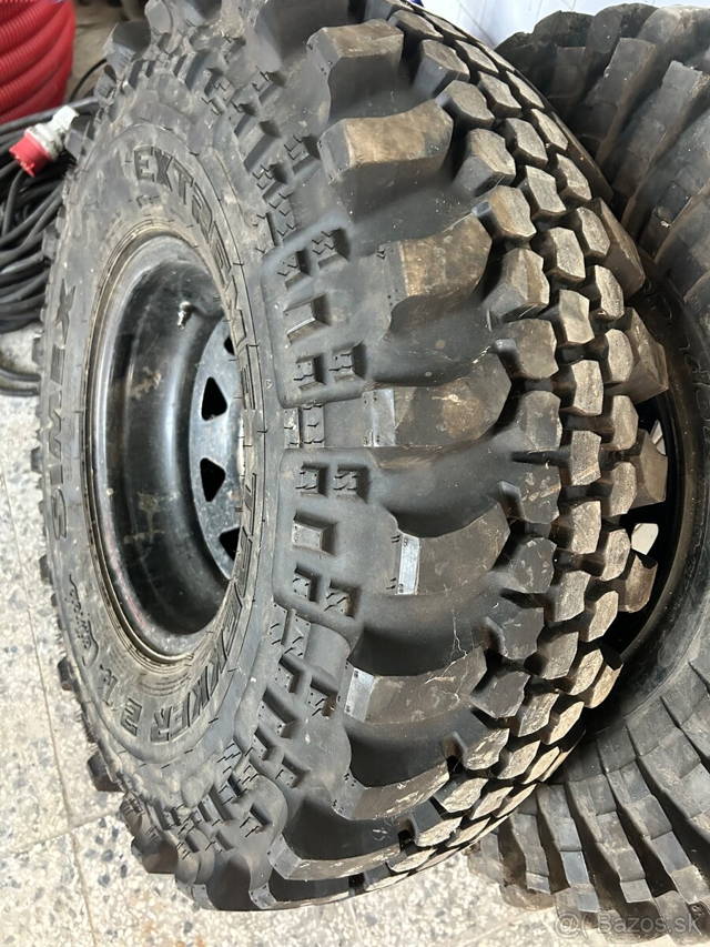 SIMEX TREKKER EXTREME