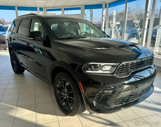 Dodge Durango, 5,7 V8 HEMI R/T Nové Vozidlo 116km