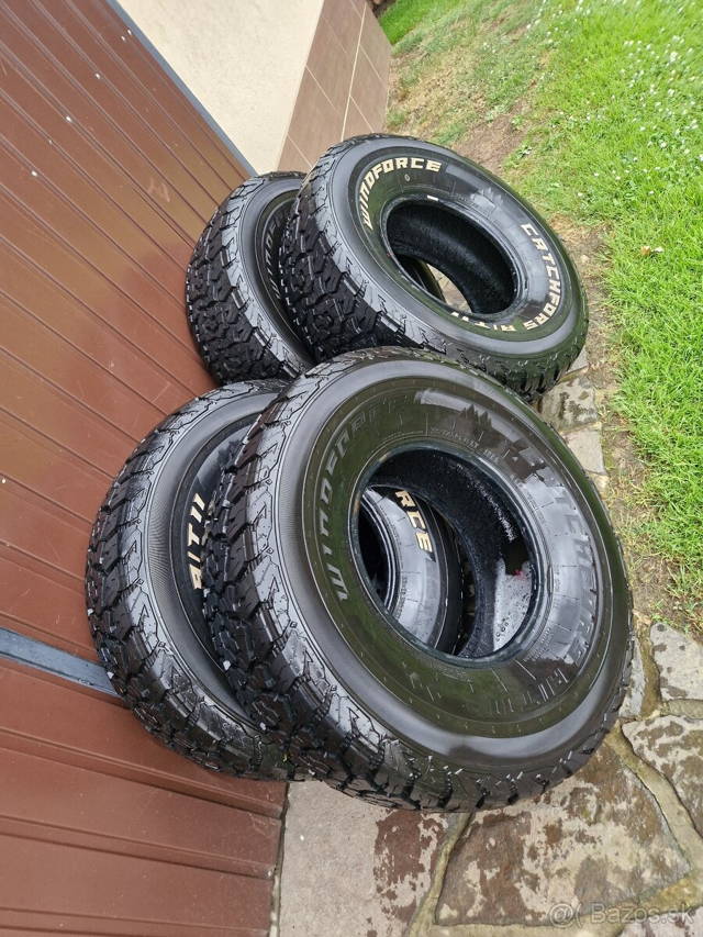 Predám offroad pneumatiky AT 33.12.5r15