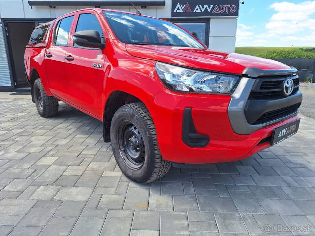 Toyota Hilux DC 2.4 I D-4D 4x4 Live, Pôvodný lak,13 715km,SR