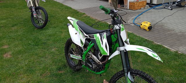 Minirocket hurikán 250