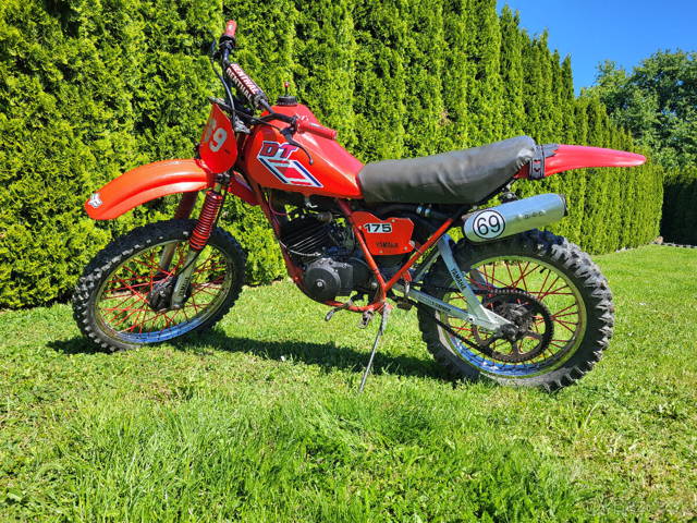 YAMAHA DT 125 - kit YAMAHA DT 175