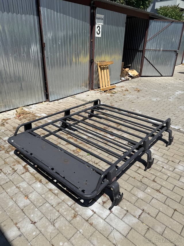 Stresna offroad zahradka ARB