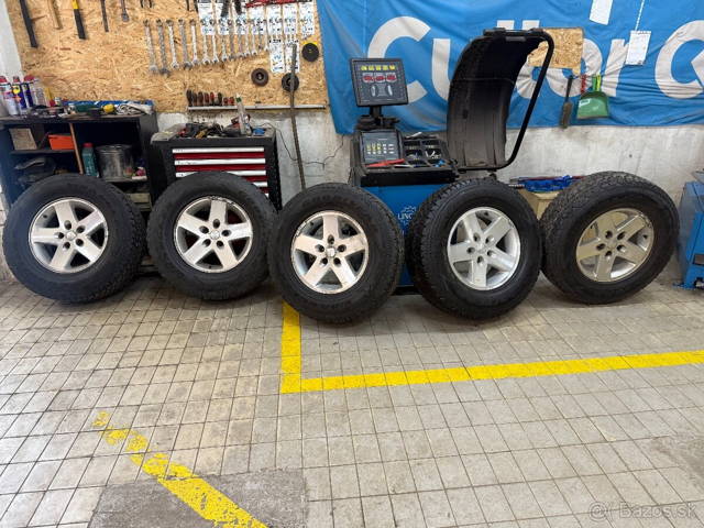 Jeep Wrangler,Rubicon 5x127 R17