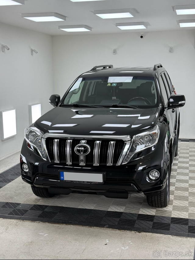 Toyota Land Cruiser 2,8D - EXECUTIVE
