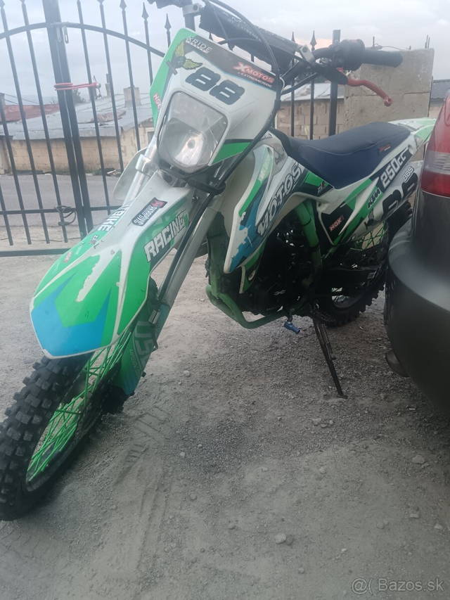 XMotos 250